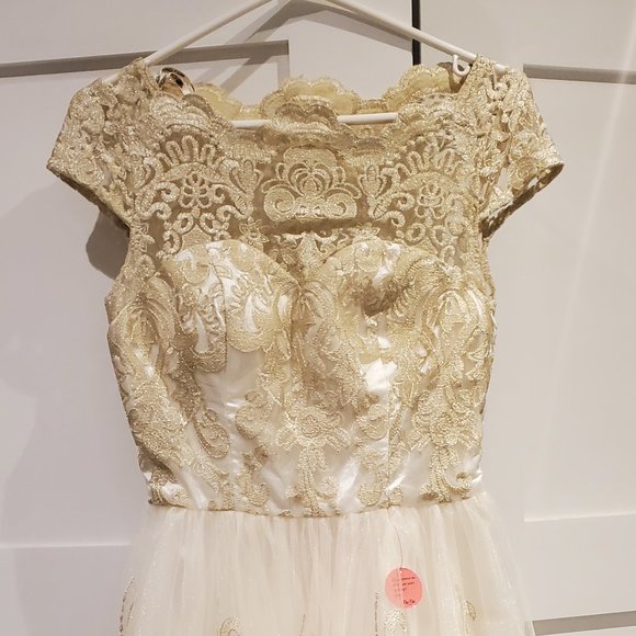 Chi Chi London Metallic Lace Midi Dress with Bardot Neck - Picture 3 of 8